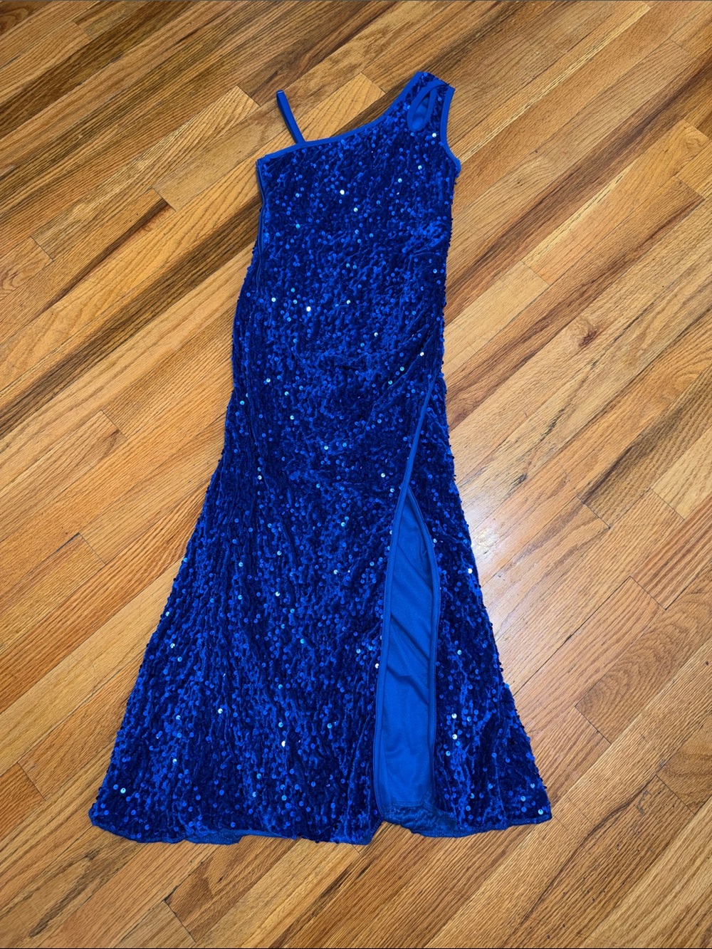 Tween Girl Flower Girl Slim Fit One-Shoulder Cut-Out Bead & Sequin Dress